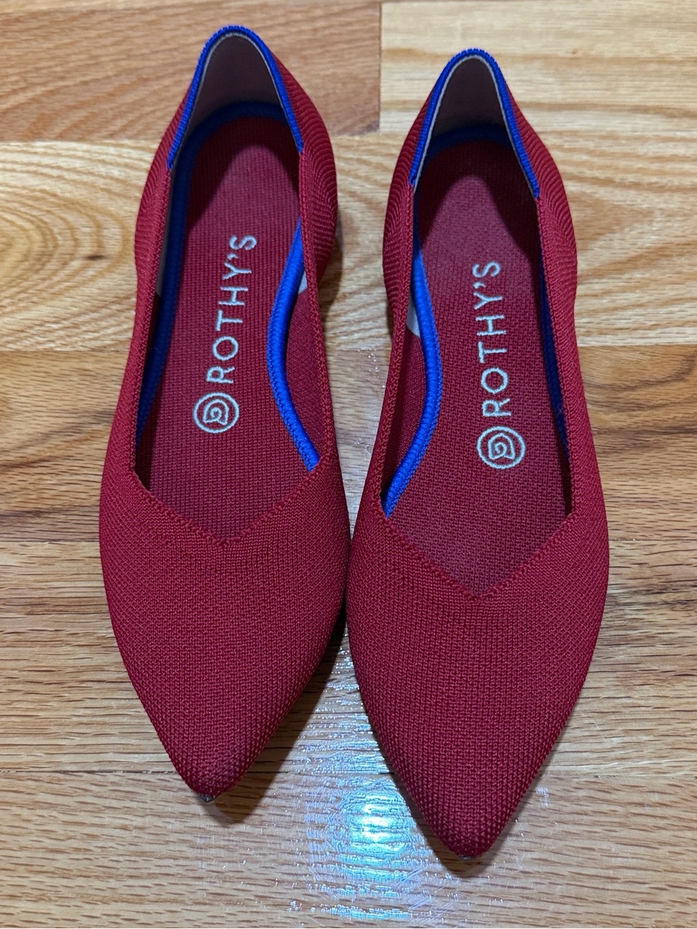 Rothy's Red Pointed Knit Flats-Chili Red- Size 7.5
